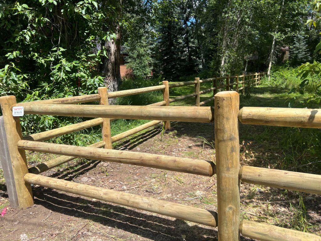 Fence Company Ketchum Idaho IMG 3275